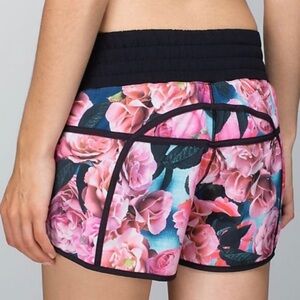 Lululemon Floral Women's Shorts Size 10